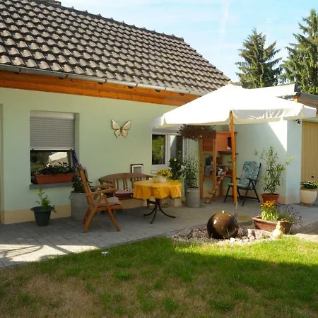 Im Gruenen Haus Apartman Großostheim