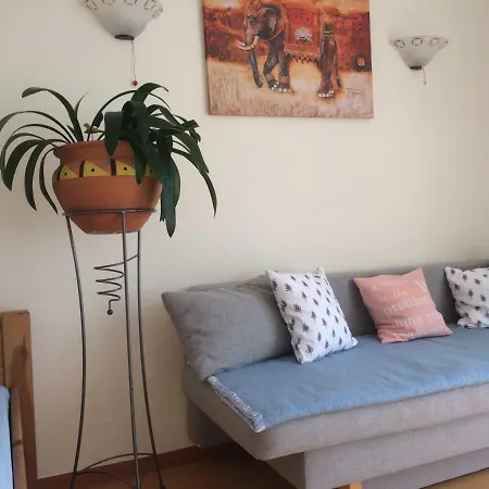 Im Gruenen Haus *